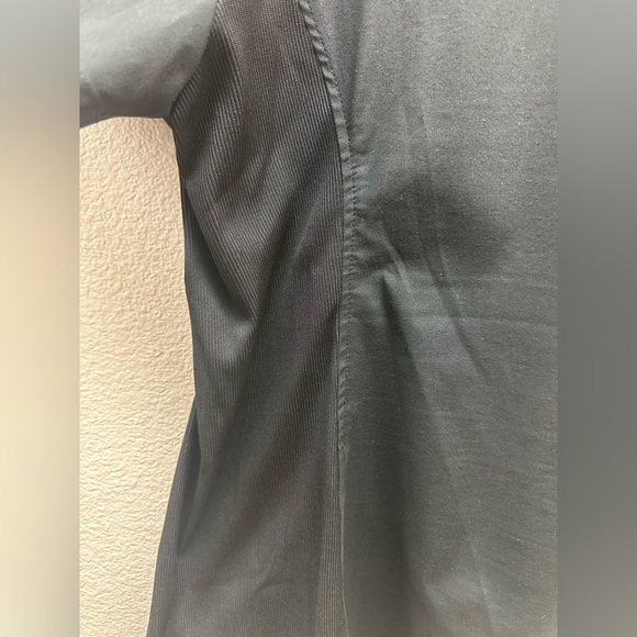 Cherokee Women's Black Maternity Top - Picture 4 of 4